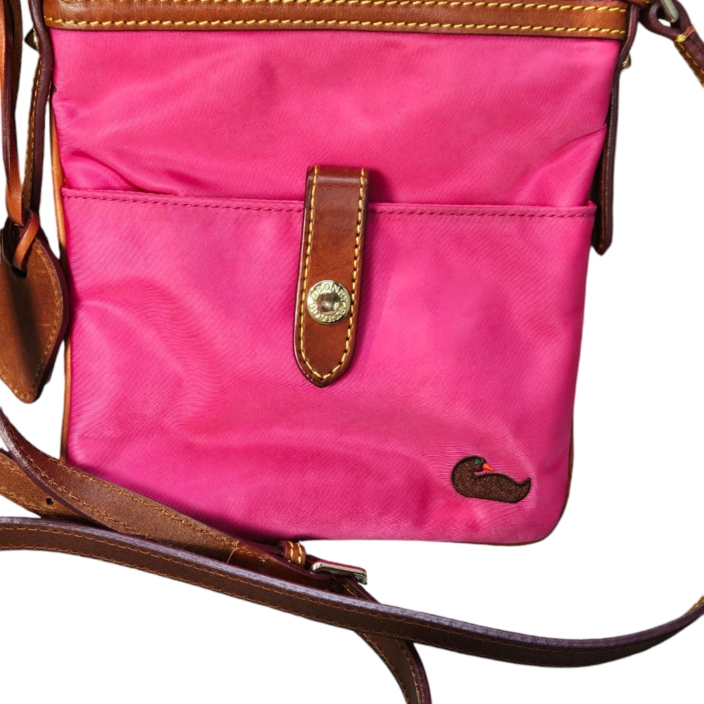 Dooney & Bourke Fuchsia pink Nylon Letter Carrier EUC
